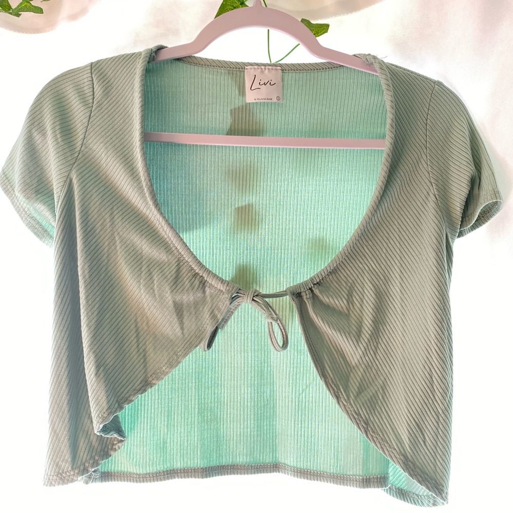 Turquoise top